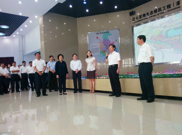 委員孫春蘭、市長(zhǎng)黃興國(guó)一行考察我公司承建的規(guī)劃館